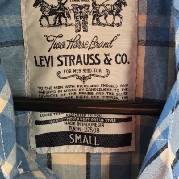 Levis Blue Plaid Western Sawtooth Button Up - Picture 2 of 4